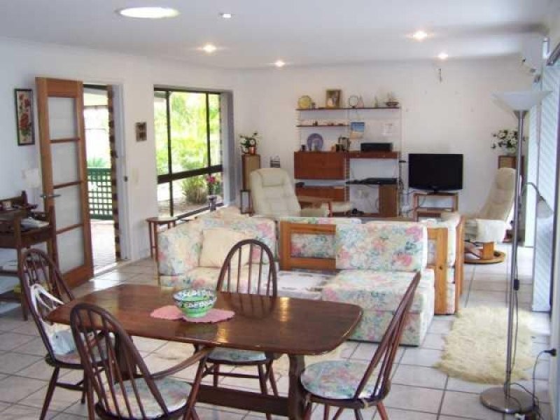 5 Marana Street, Warana QLD 4575