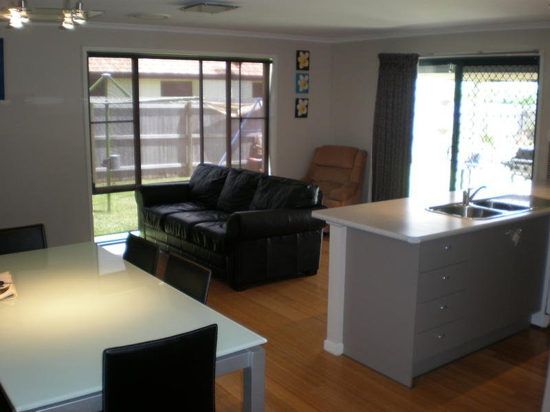 27 Bateman Street, Sippy Downs QLD 4556