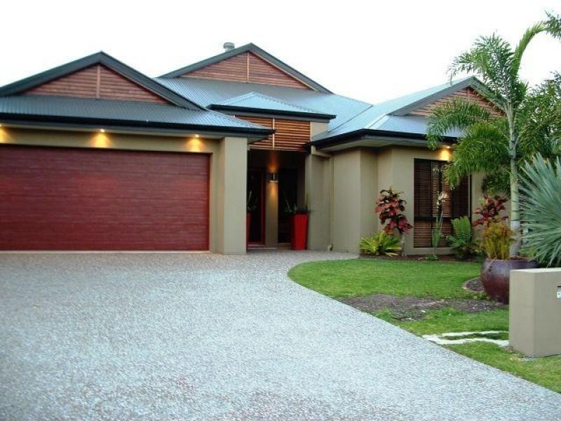 11 Lake View Drive, Twin Waters QLD 4564