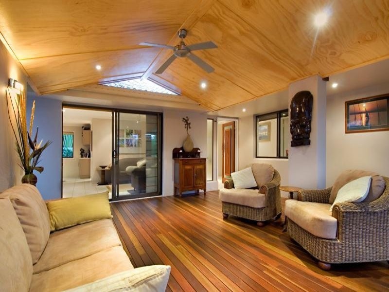 4 Yilleen Court, Mooloolaba QLD 4557