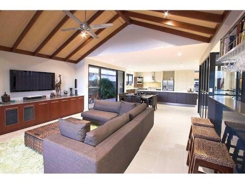 25 Seahorse Drive, Twin Waters QLD 4564