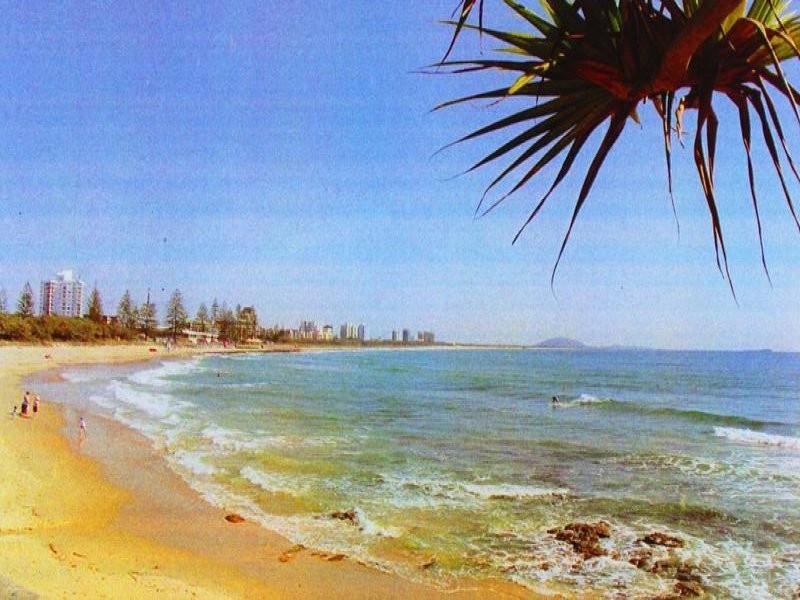 16 Admiralty Drive, Alexandra Headland QLD 4572