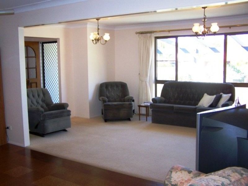 50 Brentwood Avenue, Mooloolaba QLD 4557