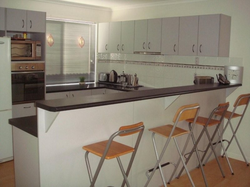 11 Bonaire Court, Kawana Island QLD 4575