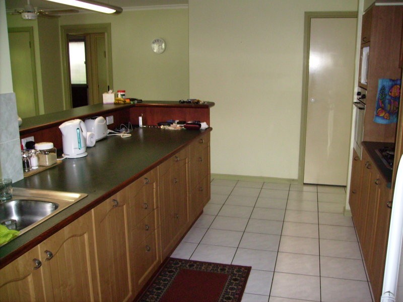 17 Karawatha Drive, Mountain Creek QLD 4557