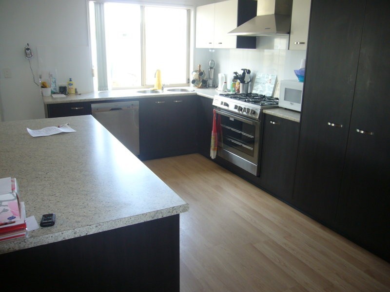 22 Tarawa Street, Kawana Island QLD 4575