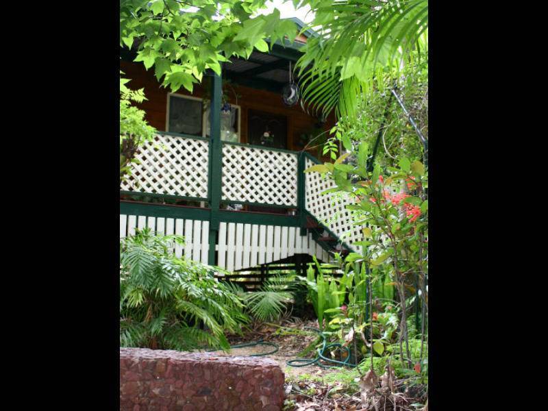 12 Rio Street, Macleay Island QLD 4184