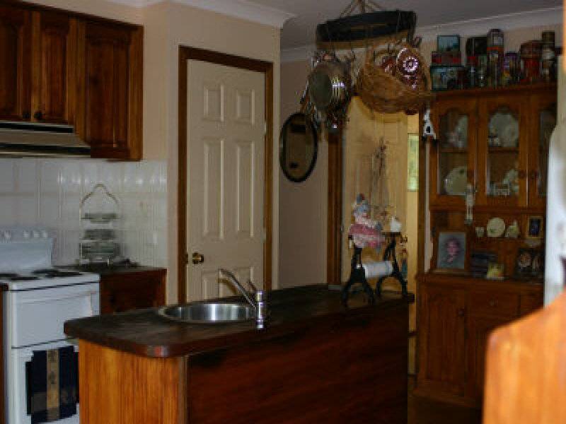 12 Rio Street, Macleay Island QLD 4184