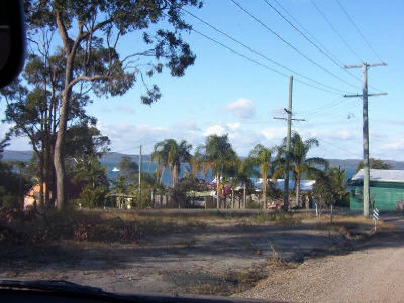 30 Tukkeri Street, Macleay Island QLD 4184