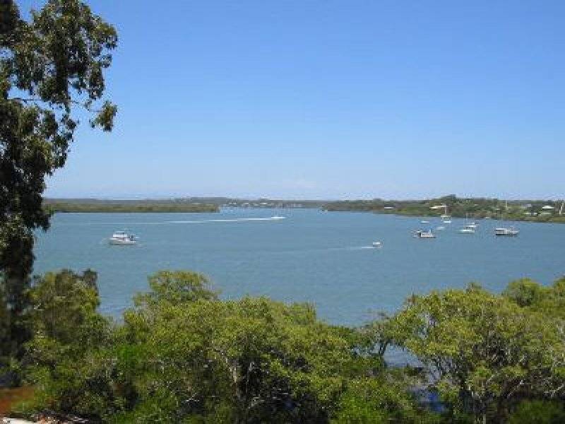 148 Canaipa Point Drive, Russell Island QLD 4184