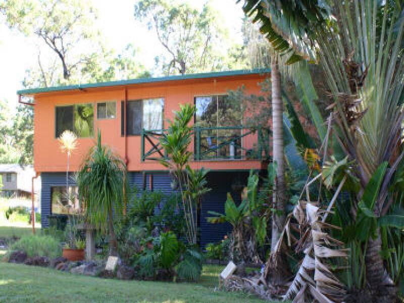 7 Double Bay Street, Macleay Island QLD 4184