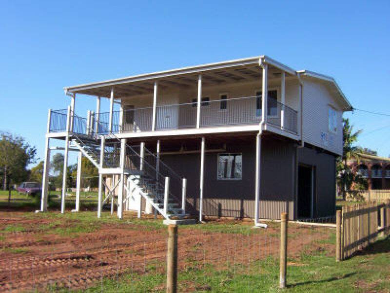 1 Squire Street, Macleay Island QLD 4184