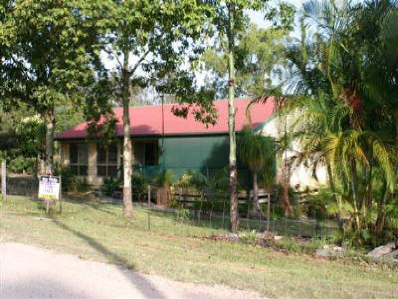 8 Florence Street, Macleay Island QLD 4184
