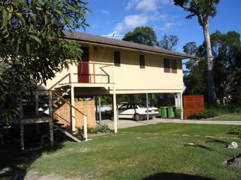 40 Mango Crescent, Macleay Island QLD 4184
