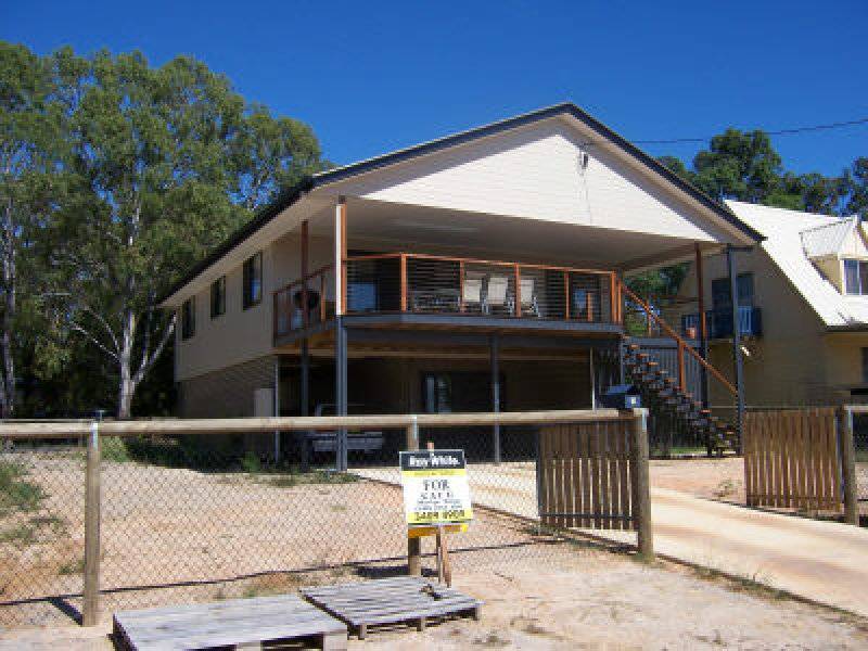 3 Timothy Street, Macleay Island QLD 4184