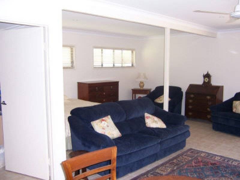 3 Timothy Street, Macleay Island QLD 4184