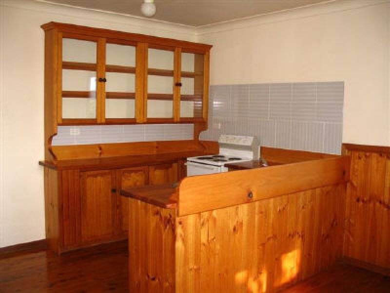 48 Charles Terrace, Macleay Island QLD 4184