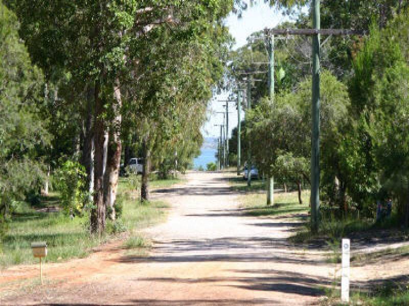 102 Kate Street, Macleay Island QLD 4184