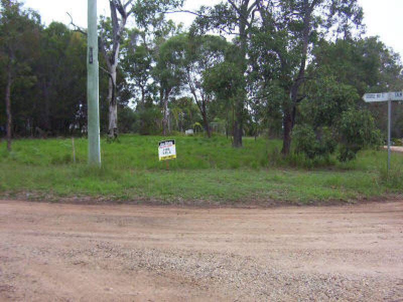 10 Arthur Street, Macleay Island QLD 4184