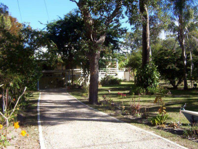 4 Wanda Street, Macleay Island QLD 4184