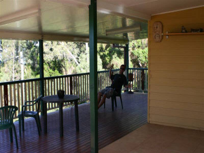 17 Golden Sands Boulevard, Macleay Island QLD 4184