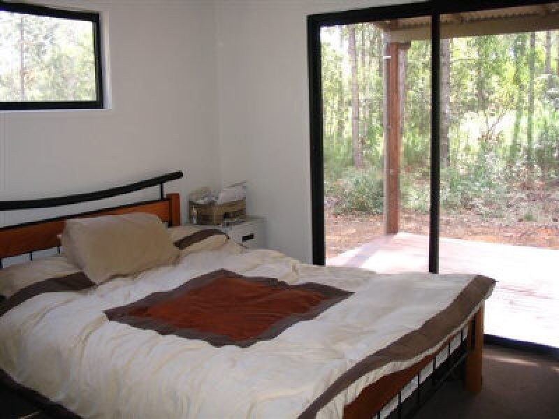 29 Nugent Street, Macleay Island QLD 4184