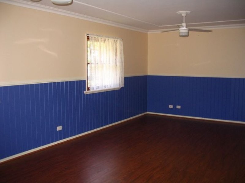 12 Attunga Street, Macleay Island QLD 4184