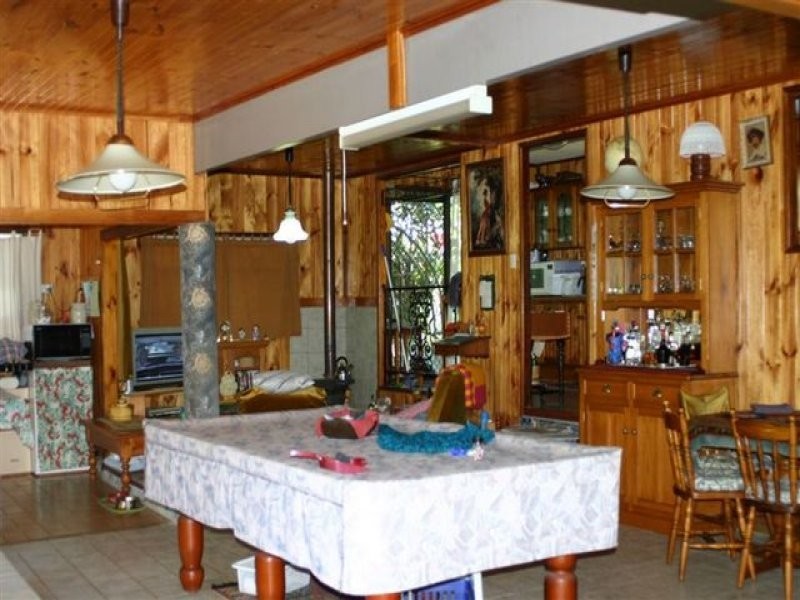 14 Lovell Parade, Lamb Island QLD 4184