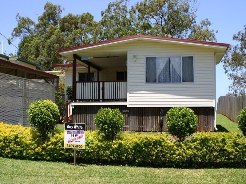 100 Western Road, Macleay Island QLD 4184