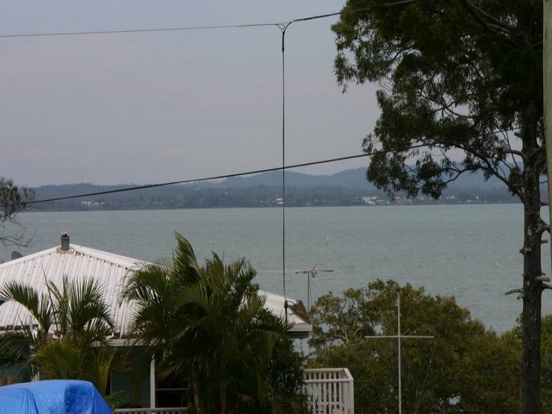 39 Tingara Street, Macleay Island QLD 4184