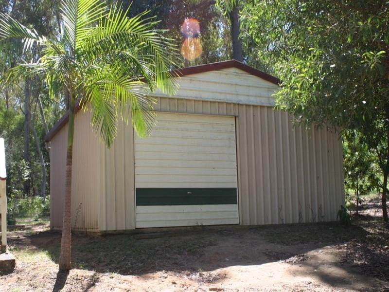 102 Kate Street, Macleay Island QLD 4184