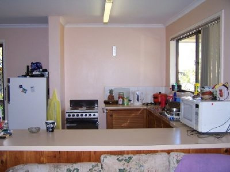 18 Melaleuca Drive, Lamb Island QLD 4184