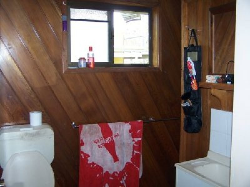 18 Melaleuca Drive, Lamb Island QLD 4184