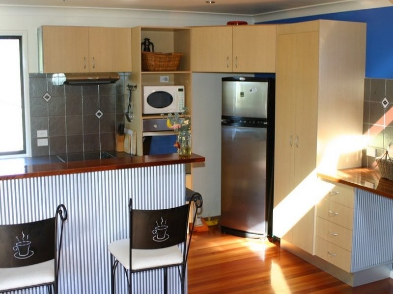 4 Quail Place, Macleay Island QLD 4184