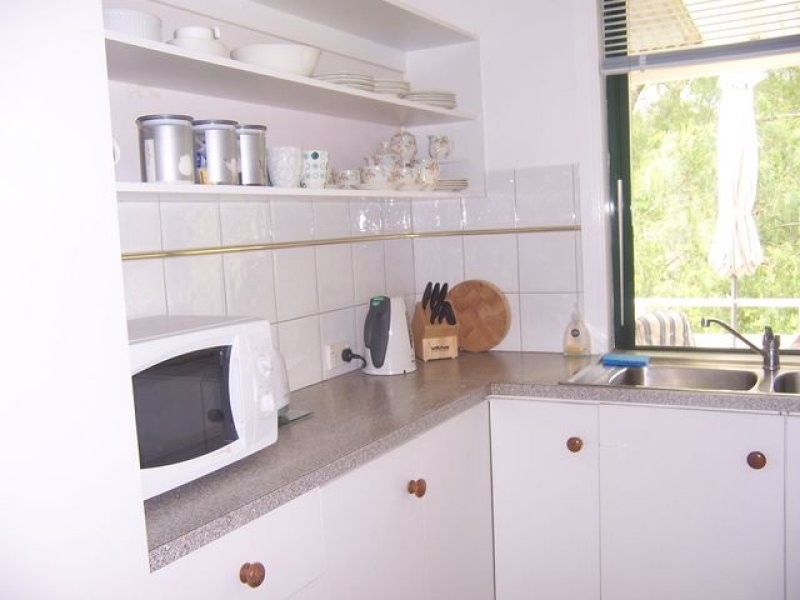 22 Devaney Street, Macleay Island QLD 4184