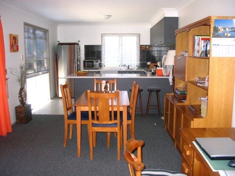 10 Ilya, Macleay Island QLD 4184