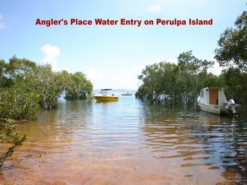 8 Calm Waters Crescent, Perulpa Island QLD 4184