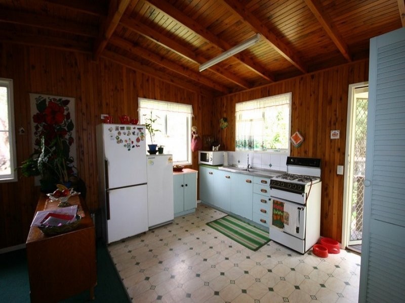 7 Noondo, Macleay Island QLD 4184