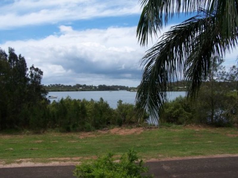 86 The Esplanade, Karragarra Island QLD 4184