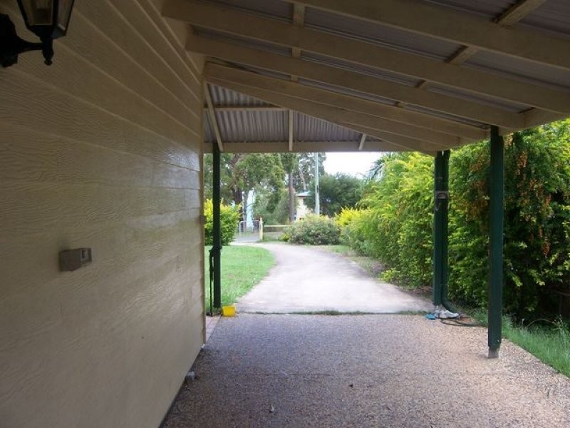 34 Coondooroopa Drive, Macleay Island QLD 4184