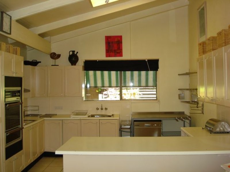 1 Treasure Island Avenue, Karragarra Island QLD 4184