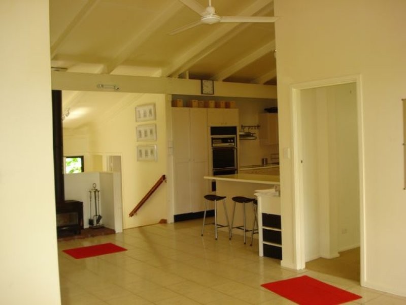 1 Treasure Island Avenue, Karragarra Island QLD 4184