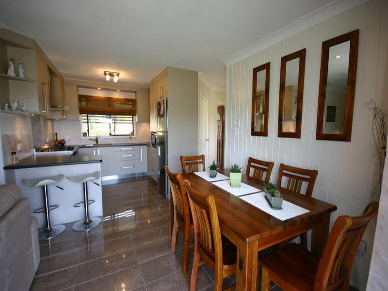 8 Timothy, Macleay Island QLD 4184