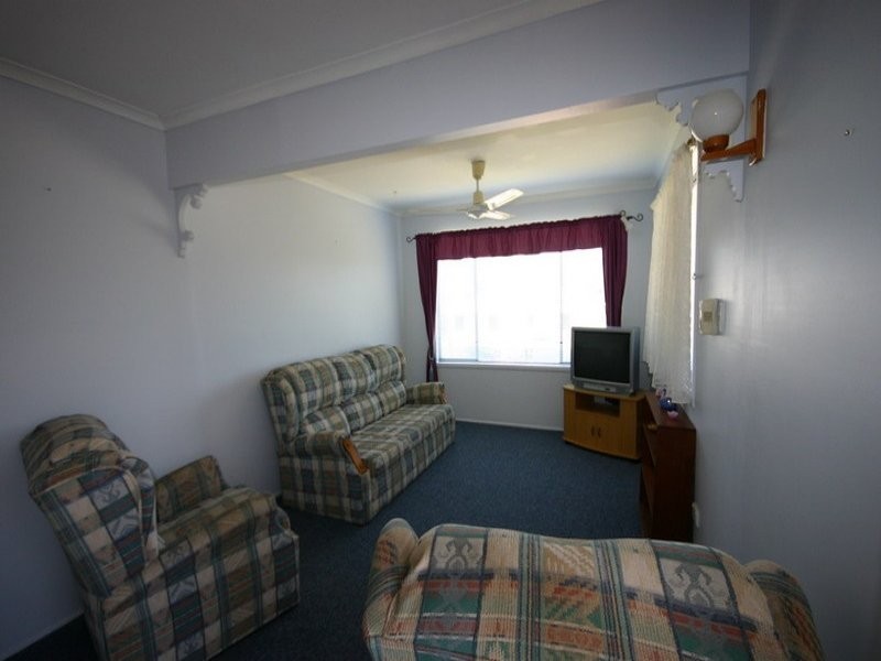 37 Scarborough Terrace, Macleay Island QLD 4184