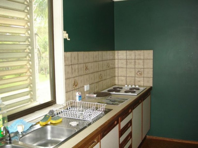 40 Cresthaven, Lamb Island QLD 4184