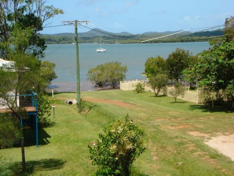 30 Paula Parade, Lamb Island QLD 4184