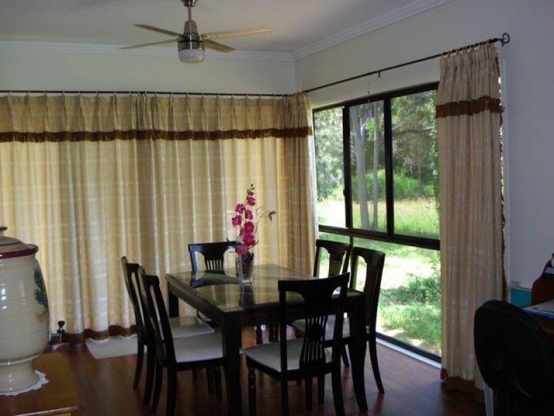 30 Paula Parade, Lamb Island QLD 4184