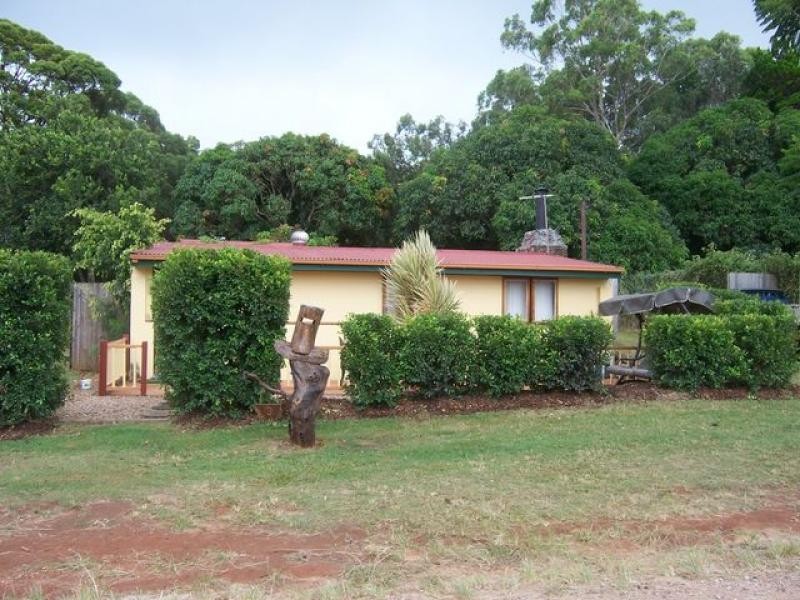 3 Marine Street, Macleay Island QLD 4184