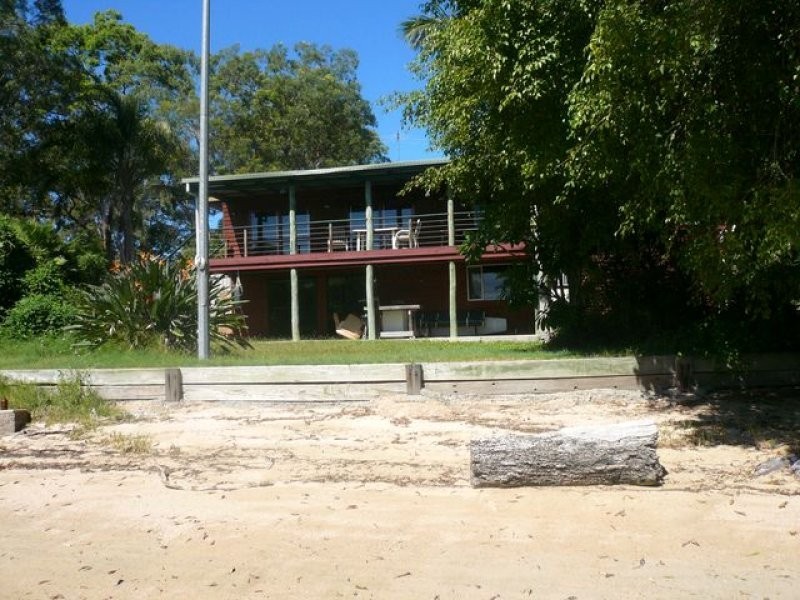 17 Orana Street, Macleay Island QLD 4184