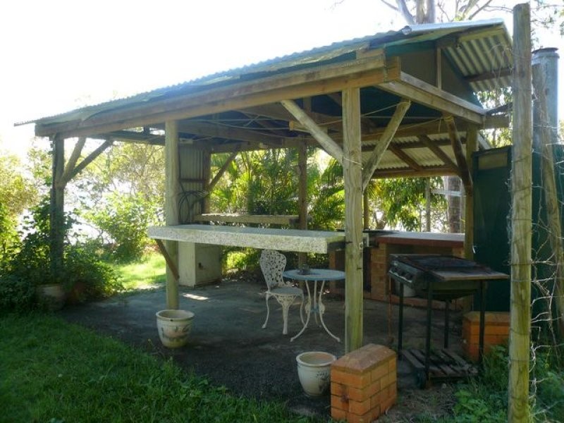 17 Orana Street, Macleay Island QLD 4184